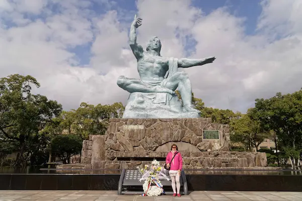 Chris, Peace Statue